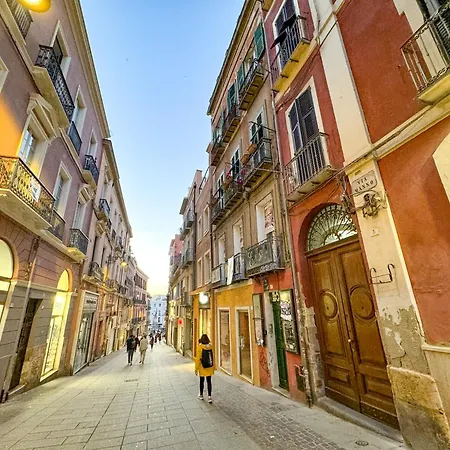 Kalma Via Manno - With Stone Walls & Private Cinema Cagliari